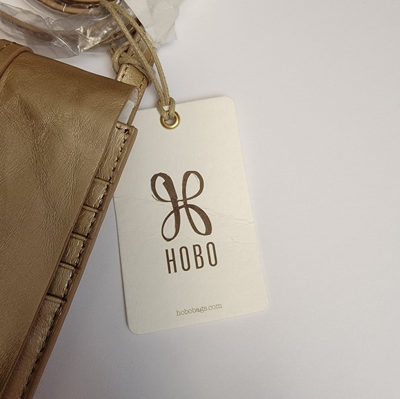 NWT Hobo Token Wallet Crossbody - Picture 4 of 8